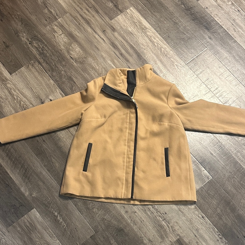 Woman’s Tan Jacket with Leather Detail